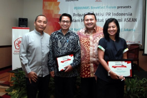 PERHUMAS Peluang Praktisi PR Indonesia Dalam Menghadapi Masyarakat Ekonomi ASEAN 5